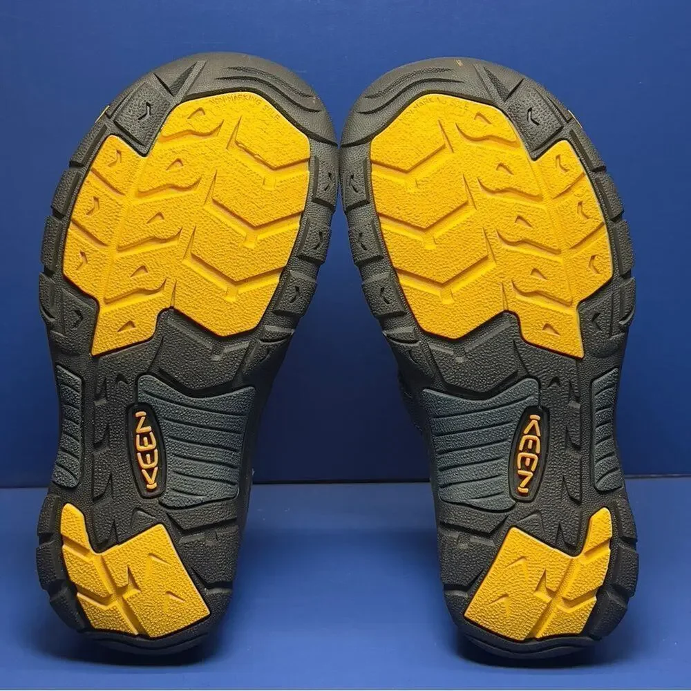 KEEN Big Kids Newport H2 Waterproof Trail Hiking Sandals Blue Grey Black Youth 4